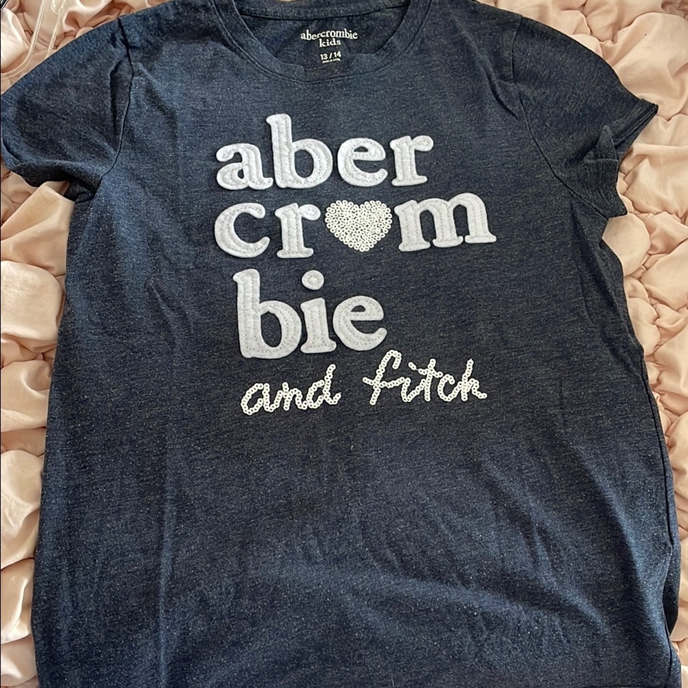Abercrombie kids t shirt, size 13-14